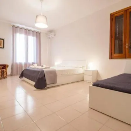 Vista Mare Lido Apartment