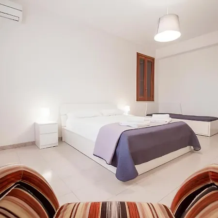 Vista Mare Lido Apartment